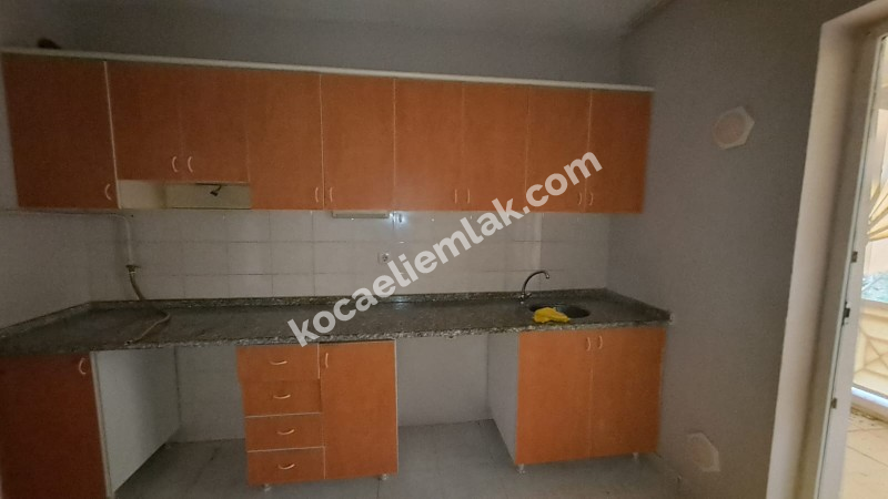 DERİNCE YENİKENT KALICI KONUT KİRALIK DAİRE