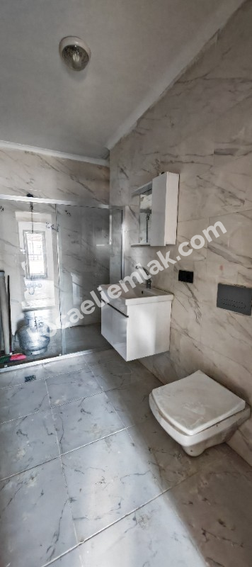 Kartepe İstasyon Mahallesi Satılık Çatı Dubleks Daire