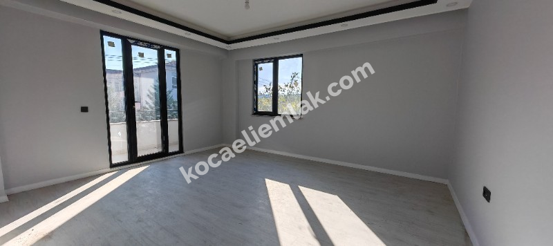 Kartepe İstasyon Mahallesi Satılık Çatı Dubleks Daire