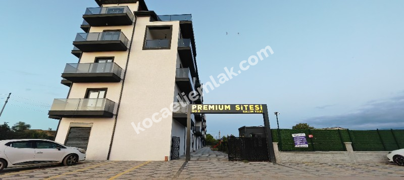 Kartepe Ertuğrul Gazi Mahallesi 1+1 Satılık Daire