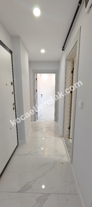 Kartepe Ertuğrul Gazi Mahallesi 1+1 Satılık Daire