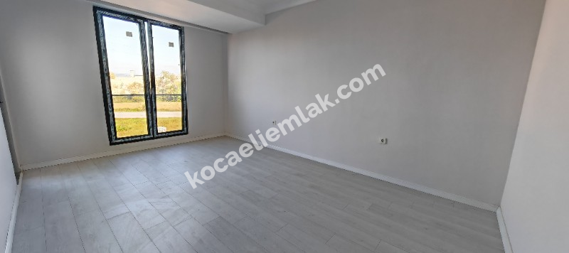 Kartepe Ertuğrul Gazi Mahallesi 1+1 Satılık Daire
