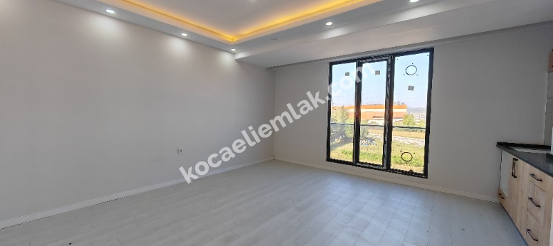 Kartepe Ertuğrul Gazi Mahallesi 1+1 Satılık Daire