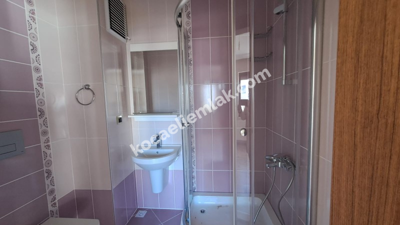 DEĞİRMENDERE TOPÇULAR SATILIK TRİPLEKS VİLLA