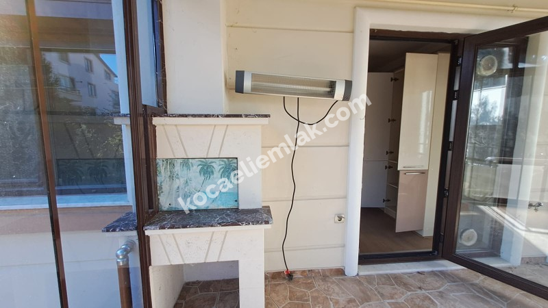 DEĞİRMENDERE TOPÇULAR SATILIK TRİPLEKS VİLLA