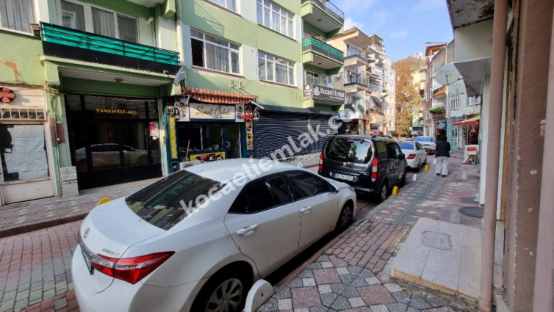 İzmit Tepecik Mahallesi Kiralık Dükkan İş yeri Depo