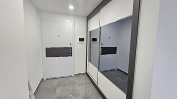 KKTC, Iskelede muhteşem yaşam tarzı bir site içeresinde taşınmaya hazır satılık 1+1 Daire