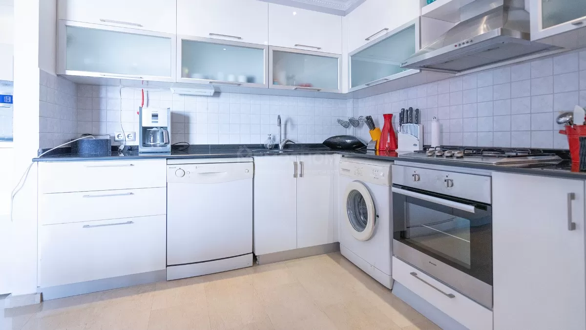 Полностью меблированная квартира 2+1 в Оба