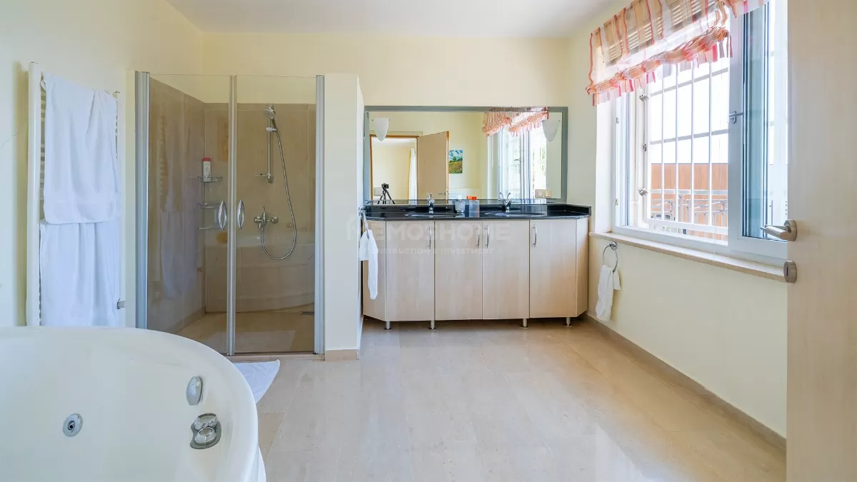 Luxurious Villa in Bektaş