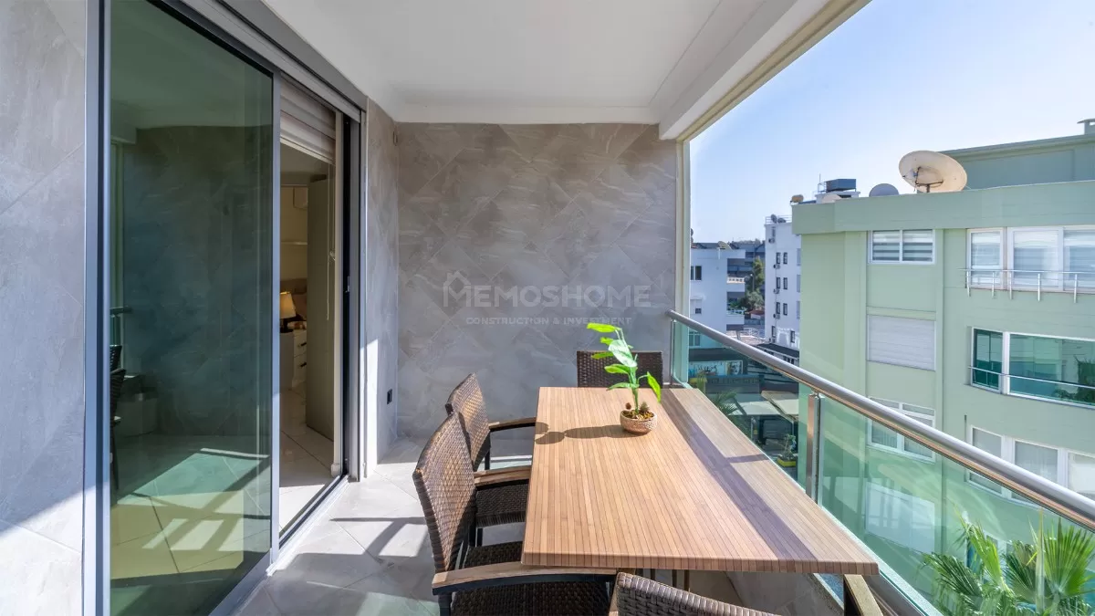 4+1 by the Beach in Oba