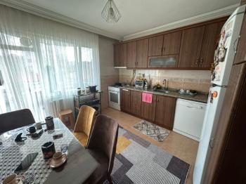 KEMALPAŞA MAHALLESİNDE ARA KATTA SATILIK DAİRE