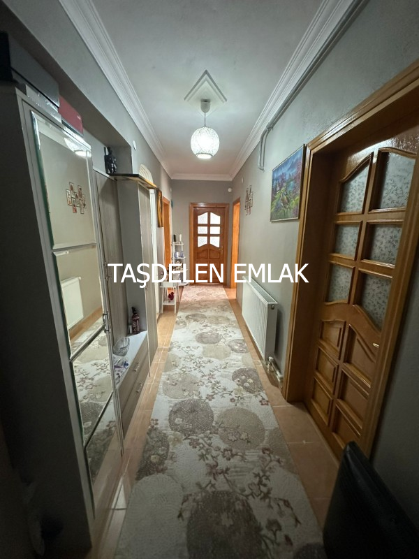 KEMALPAŞA MAHALLESİNDE ARA KATTA SATILIK DAİRE