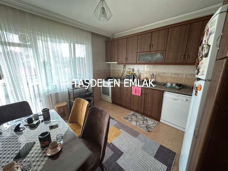 KEMALPAŞA MAHALLESİNDE ARA KATTA SATILIK DAİRE
