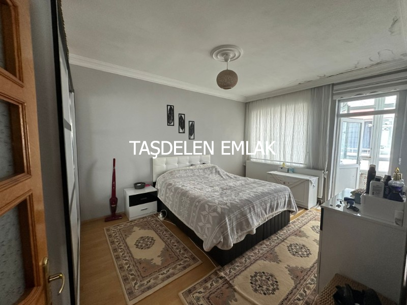 KEMALPAŞA MAHALLESİNDE ARA KATTA SATILIK DAİRE