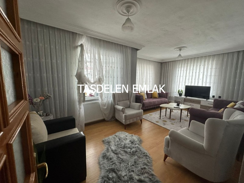 KEMALPAŞA MAHALLESİNDE ARA KATTA SATILIK DAİRE