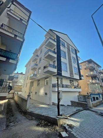 AFYON ÜÇOK EMLAKTAN CUMHURİYET MAH SATILIK 2+1 SIFIR LÜKS DAİRE