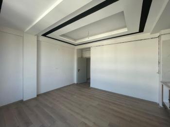 AFYON ÜÇOK EMLAKTAN CUMHURİYET MAH SATILIK 2+1 SIFIR LÜKS DAİRE