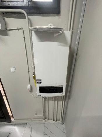 AFYON ÜÇOK EMLAKTAN AKMESCİT MAH SATILIK İÇİ FULL YAPILIK 3+1 MÜSTAKİL EV