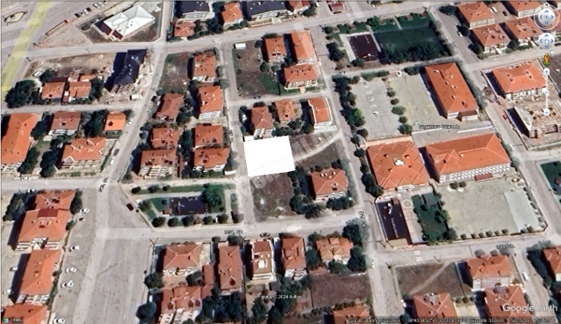 AFYON ÜÇOK EMLAKTAN MAREŞAL MAH TEMELDEN SATILIK 2+1 DAİRELER