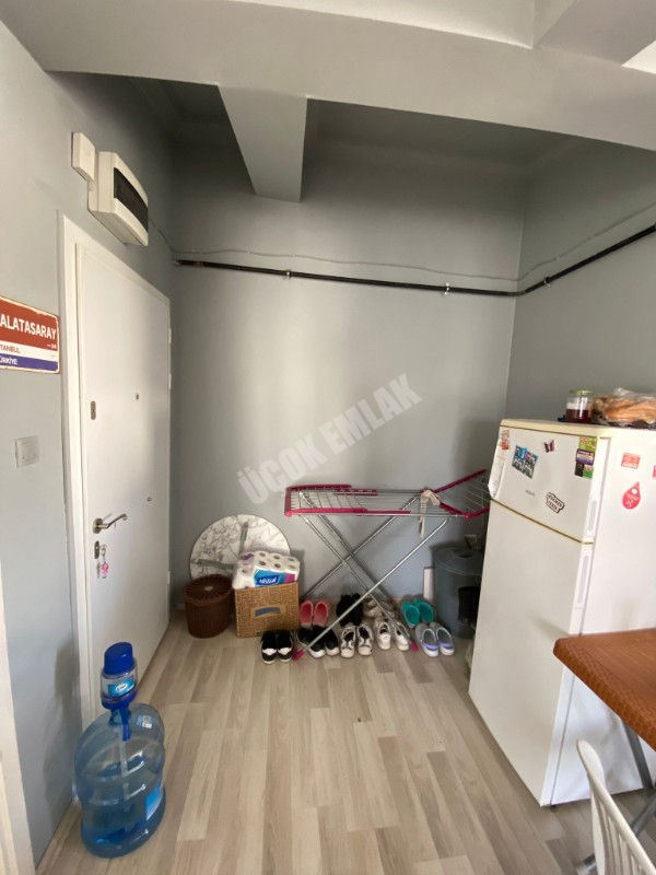 AFYON ÜÇOK EMLAKTAN ERENLER MAH. SATILIK 2+0 EŞYALI YATIRIMLIK DAİRE