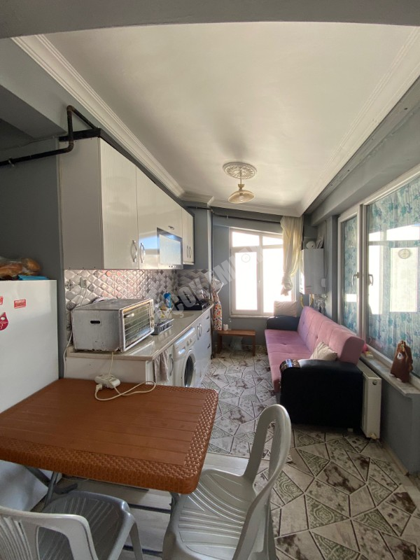 AFYON ÜÇOK EMLAKTAN ERENLER MAH. SATILIK 2+0 EŞYALI YATIRIMLIK DAİRE