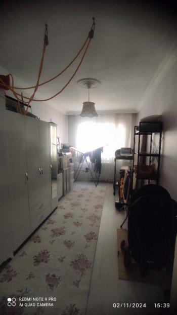 Antre Emlak'tan Satılık Bozyaka Bahar Mahallesinde 3+1 Doğalgazlı Otoparklı 130 M2 Bakımlı Daire