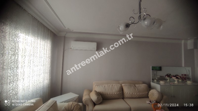 Antre Emlak'tan Satılık Bozyaka Bahar Mahallesinde 3+1 Doğalgazlı Otoparklı 130 M2 Bakımlı Daire