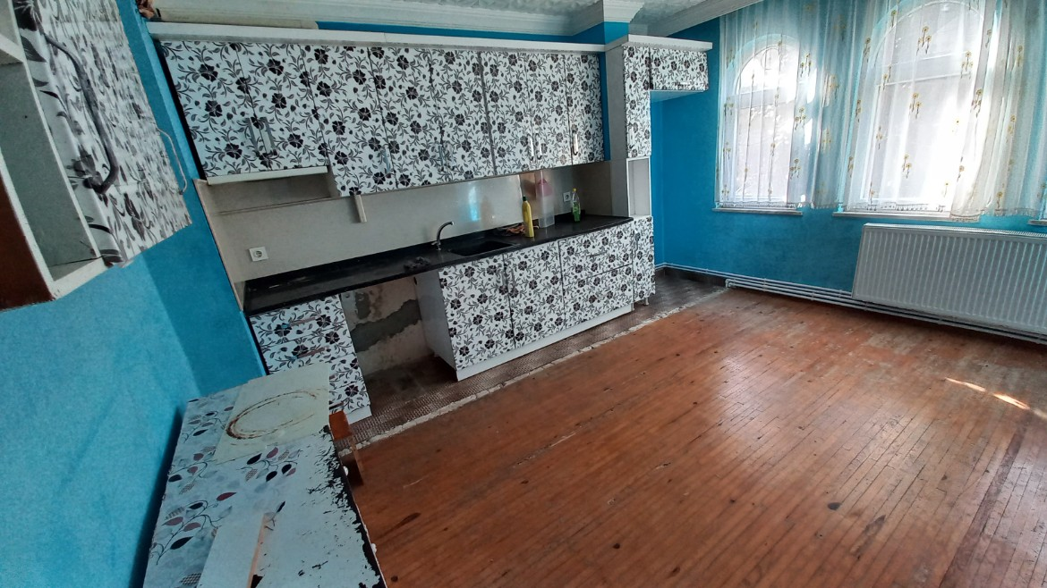 BEŞİKDÜZÜ ADACIK'TA KİRALIK 4+1 DAİRE