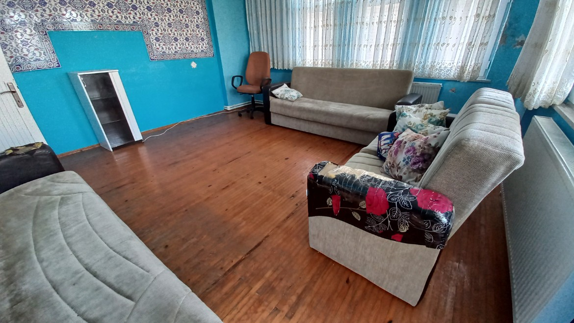 BEŞİKDÜZÜ ADACIK'TA KİRALIK 4+1 DAİRE