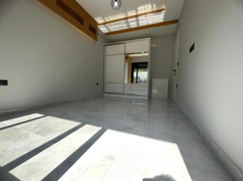 KUŞADASI SOĞUCAKTA TEK MÜSTAKİL SIFIR VİLLA