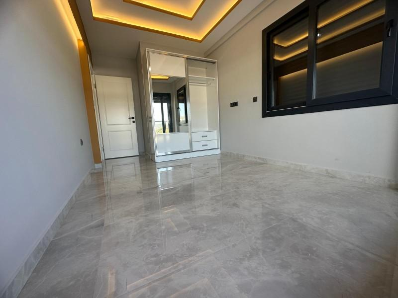 KUŞADASI SOĞUCAKTA TEK MÜSTAKİL SIFIR VİLLA