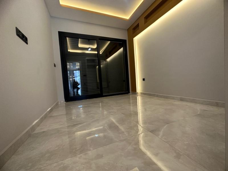 KUŞADASI SOĞUCAKTA TEK MÜSTAKİL SIFIR VİLLA