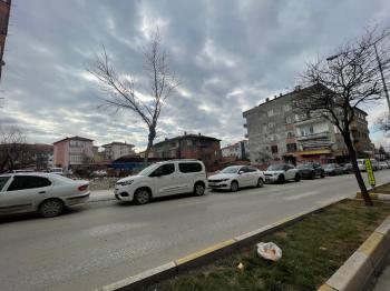 Güvenay - Çorum Cengiz Topel Caddesi Üzeri Satılık 2+1 Daireler