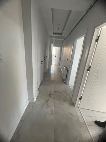 GÜVENAY - ÇORUM ULUKAVAK MEHMETCİK ANADOLU LİSESİ KARŞISI 3+1 SATILIK DAİRE 