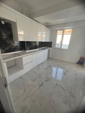 GÜVENAY - ÇORUM ULUKAVAK MEHMETCİK ANADOLU LİSESİ KARŞISI 3+1 SATILIK DAİRE 