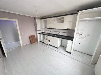 GÜVENAY - ÇORUM DR. SADIK AHMET CADDESİ SİTE İÇİ 3+1 BAKIMLI KİRALIK DAİRE