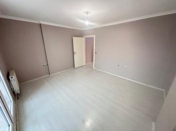 GÜVENAY - ÇORUM DR. SADIK AHMET CADDESİ SİTE İÇİ 3+1 BAKIMLI KİRALIK DAİRE
