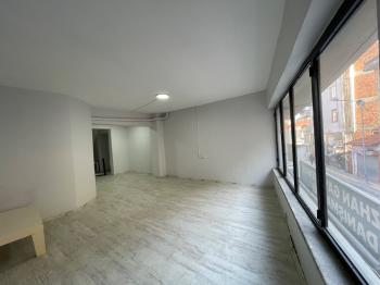 Güvenay - Çorum Marmaris Lokantası Yakını Eşyalı Kiralık İki Katlı Dükkan  