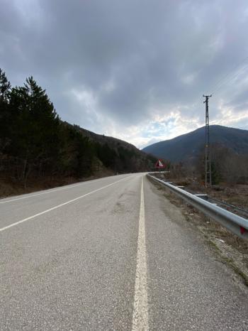 Güvenay - Çorum İskilip Merkezine 5 km Mesafede – 1.212 m² Müstakil Tapulu Bağ Evi