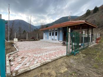 Güvenay - Çorum İskilip Merkezine 5 km Mesafede – 1.212 m² Müstakil Tapulu Bağ Evi