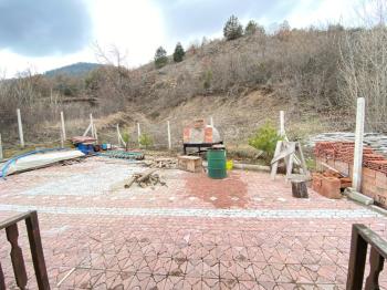 Güvenay - Çorum İskilip Merkezine 5 km Mesafede – 1.212 m² Müstakil Tapulu Bağ Evi