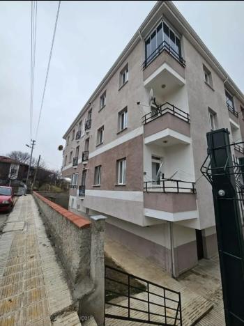 GÜVENAY - ÇORUM YUNUS EMRE İLKOKULU CİVARI SATILIK 3+1 DAİRE