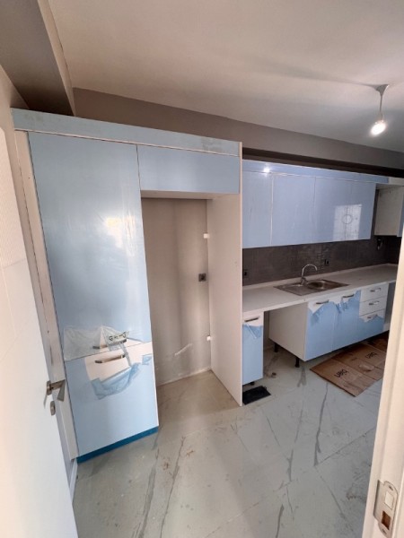 Çırçır Metro'ya Yakın Otoparklı Güvenlikli Site'de 9.Kat Sıfır Satılık Daire