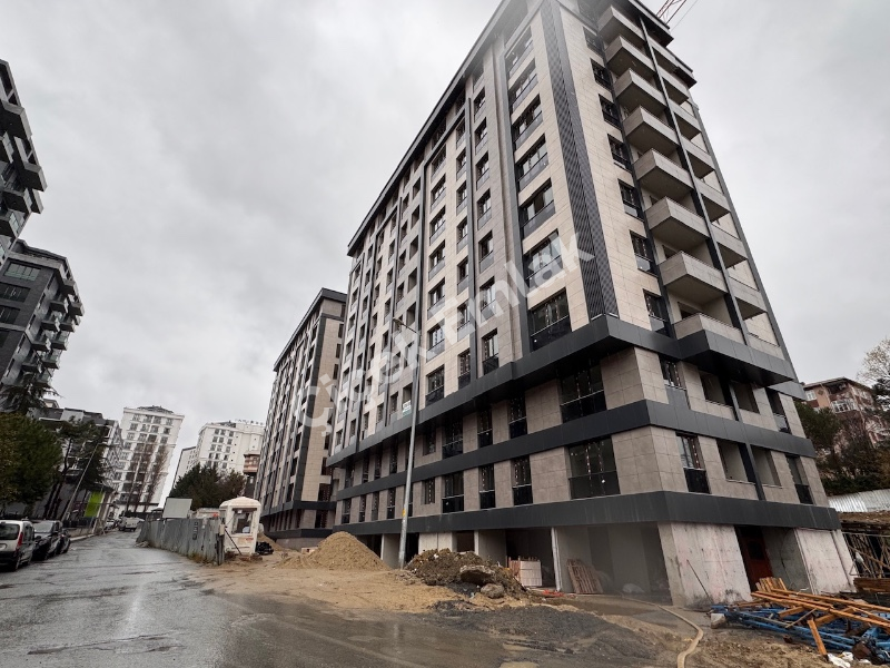Eyüpsultan Metro Park 2'de Sıfır 2+1 ve 3+2 Daireler – Metroya 2 Dakika, Balkonlu, Krediye Uygun