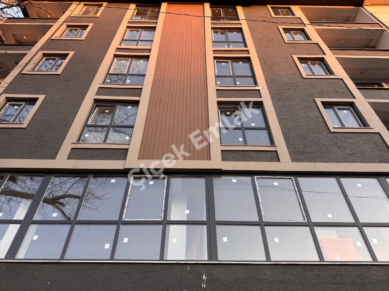 Alibeyköy Merkez'de 2+1 Arakat Sıfır Satılık Daire