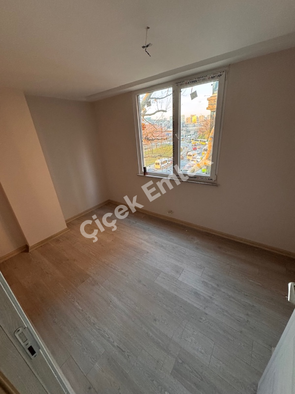 Alibeyköy Merkez'de 2+1 Arakat Sıfır Satılık Daire