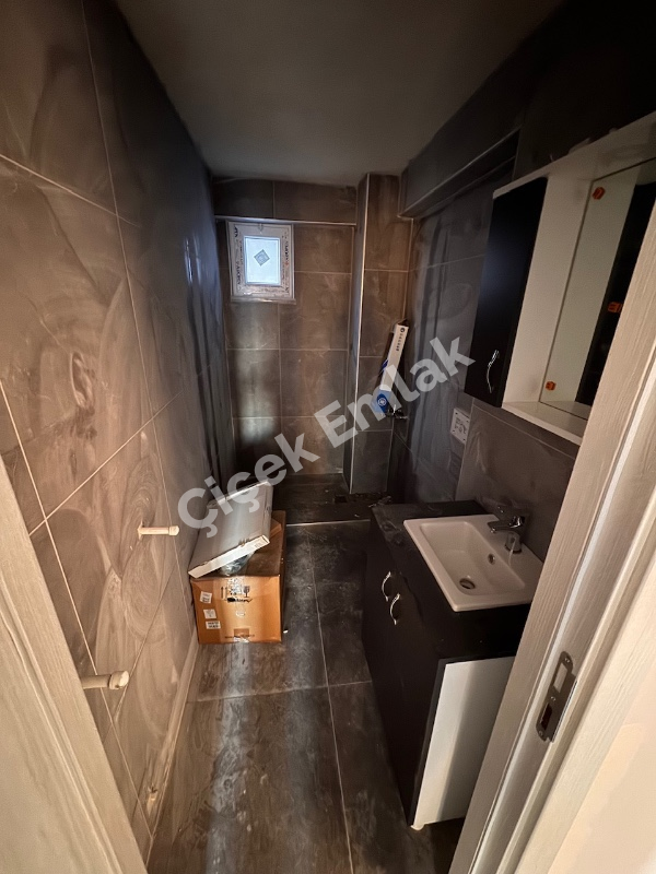 Alibeyköy Merkez'de 2+1 Arakat Sıfır Satılık Daire