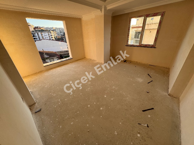 Alibeyköy Merkez'de Otoparklı 2+1 Ön Cephe Sıfır Satılık Daire