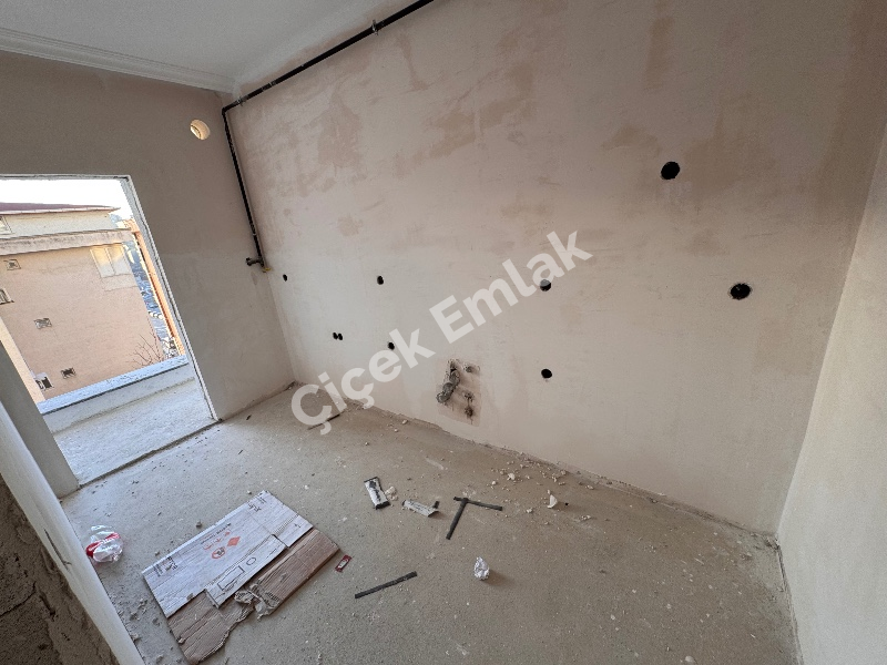 Alibeyköy Merkez'de Otoparklı 2+1 Ön Cephe Sıfır Satılık Daire
