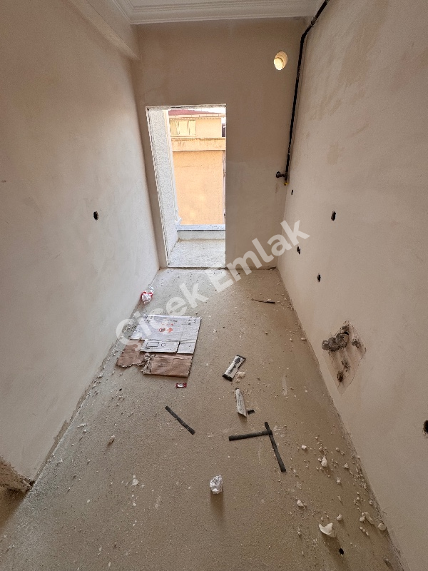 Alibeyköy Merkez'de Otoparklı 2+1 Ön Cephe Sıfır Satılık Daire